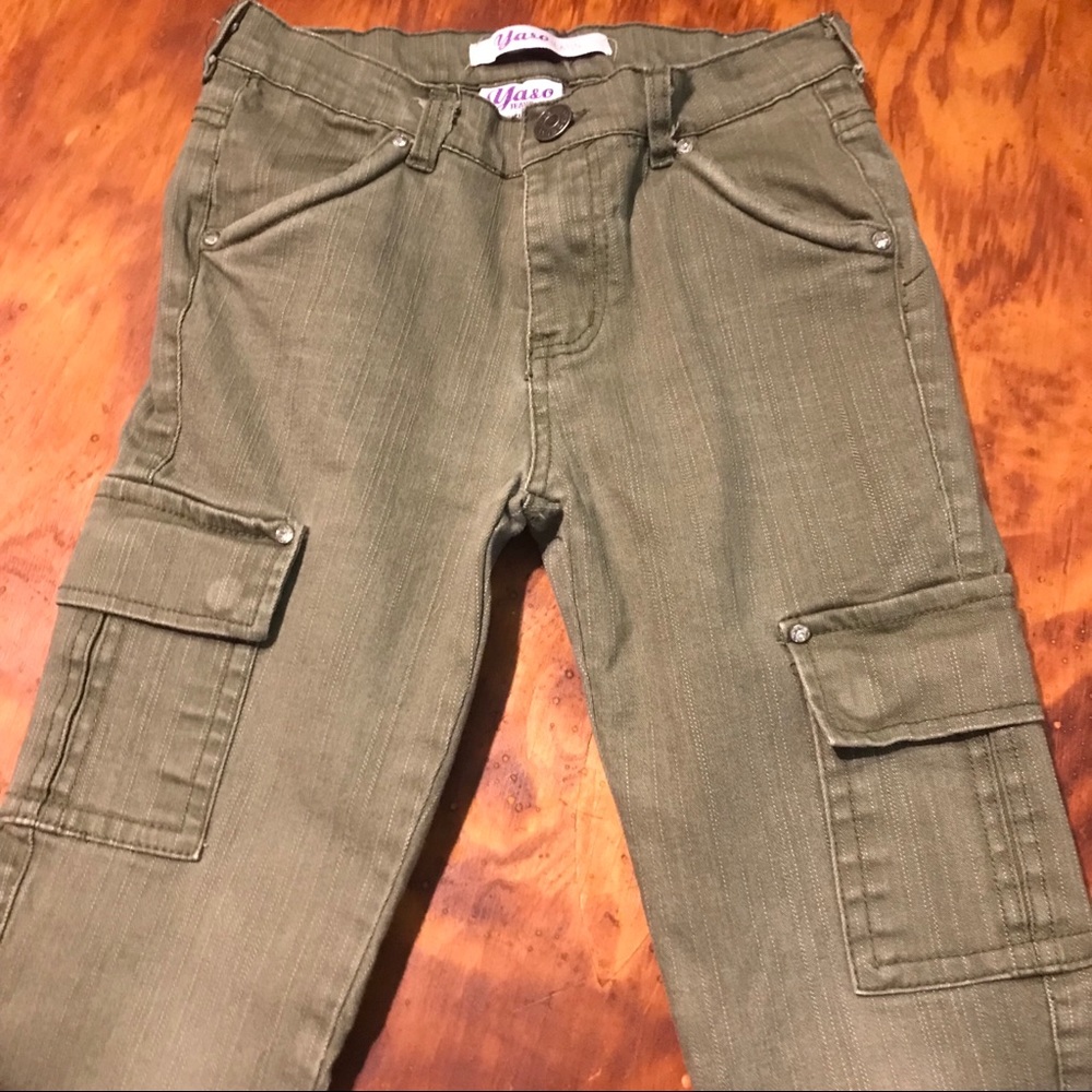 Girls drab green Yaso jeans